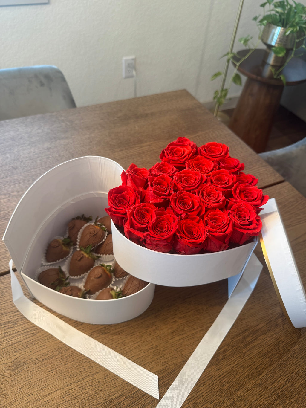 White and Red Love
